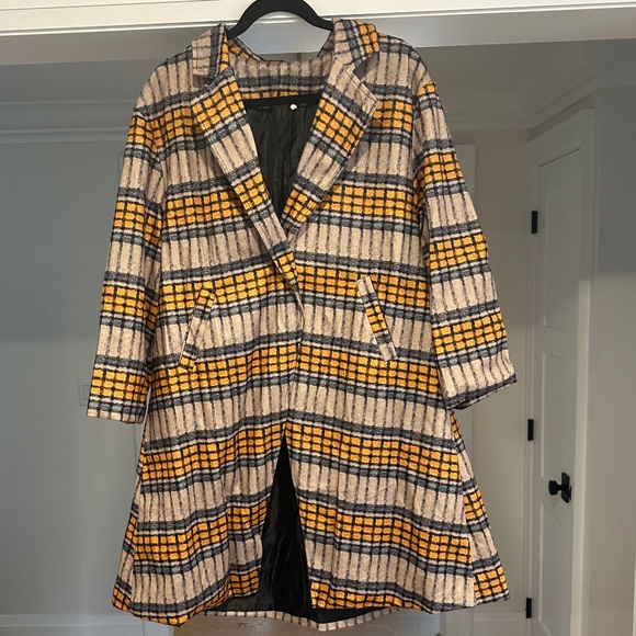 Source Unknown Jackets & Blazers - Printed Spread Collar Subway Tile Plaid Cut-Away Coat - Size L/XL